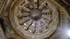 ceiling in jain temple at jaisalmer fort